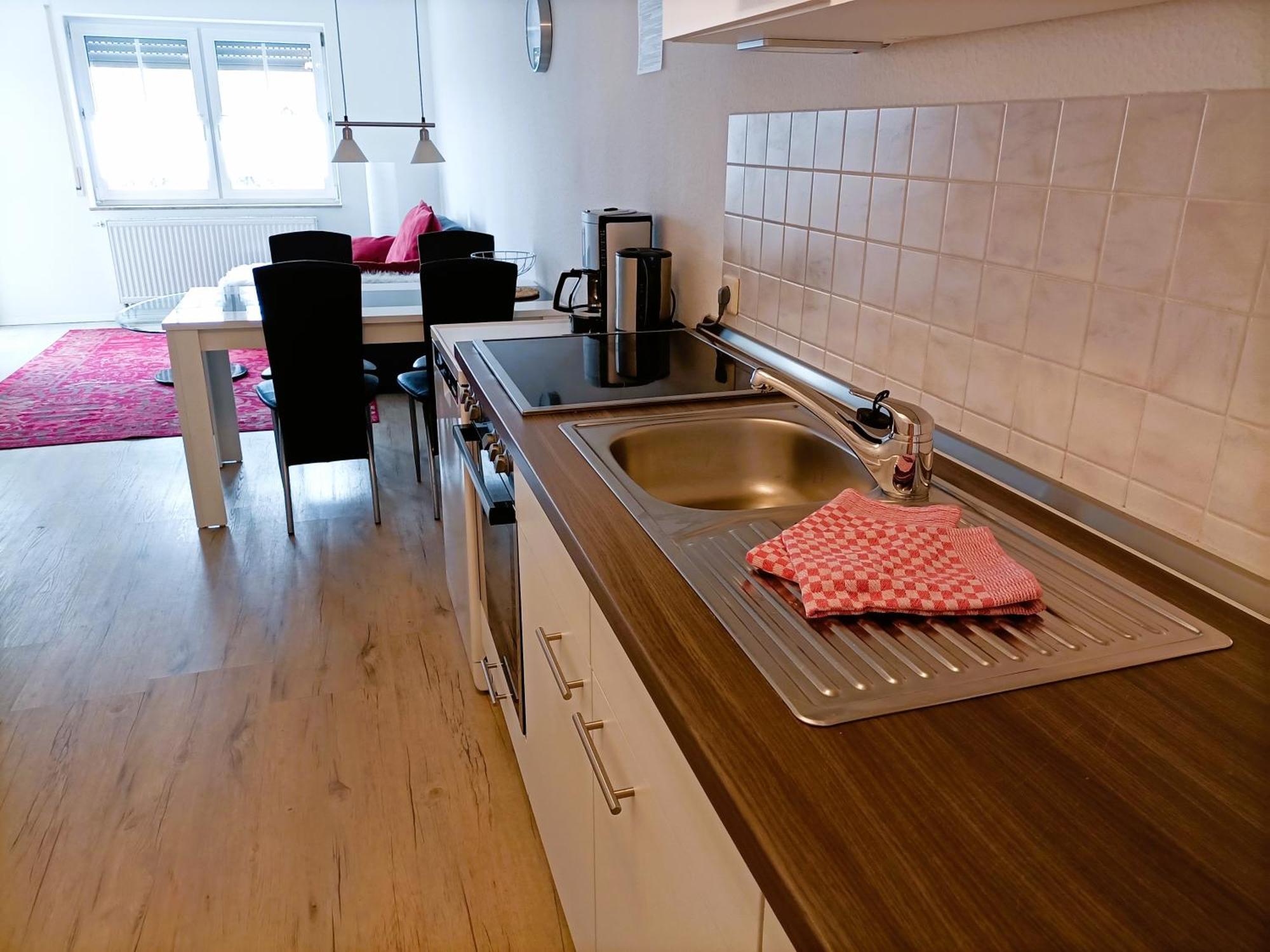 Bodensee Apartment Wasserburg "Im Tiefen Brunnen" מראה חיצוני תמונה